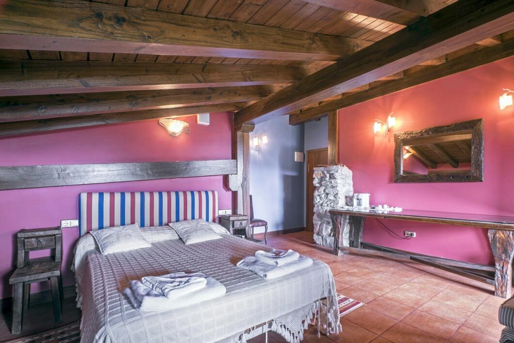 Hotel Rural Mane Mallavia Екстер'єр фото