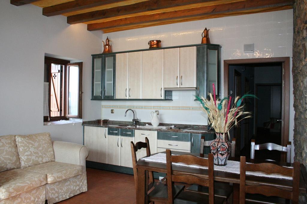 Hotel Rural Mane Mallavia Екстер'єр фото